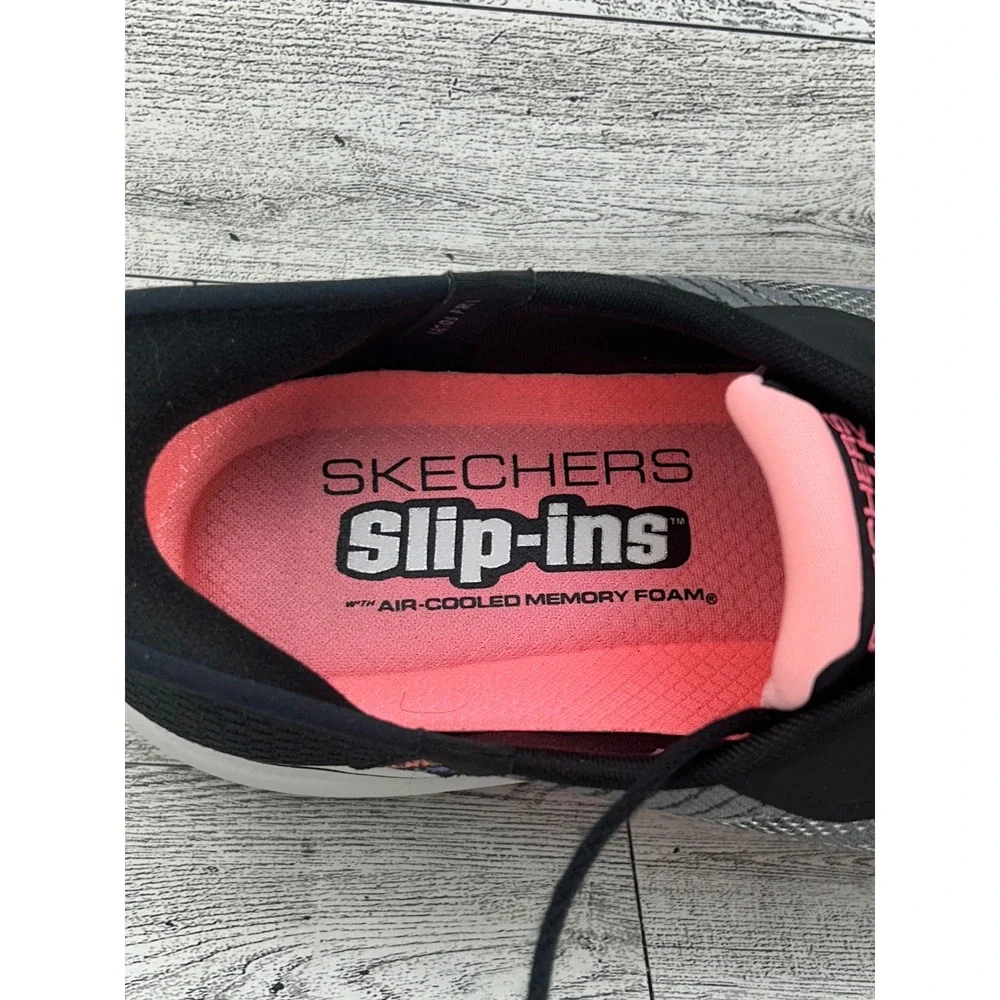 Skechers hands free